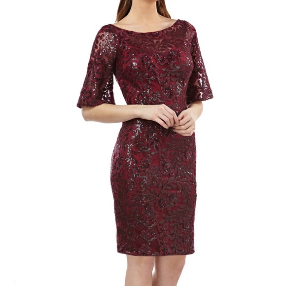 Carmen Marc Valvo Infusion V-Back Sequin Lace Cocktail Dress - Picture 3 of 10